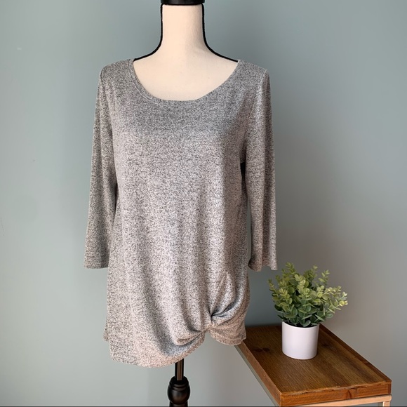 Green Envelope Tops - 3/4 Sleeve Asymmetric Top • Green Envelope